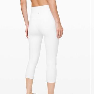 Lululemon Align White Crop Leggings Sz 6 NULU Fabric